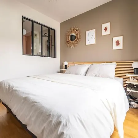 Charming Modern And Bright 4p Apartment Les Lilas