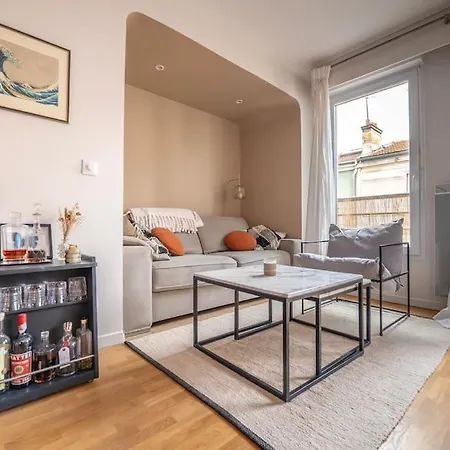 Charming Modern And Bright 4p Apartment *